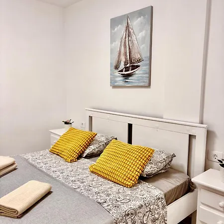 Dacota Cozy Apartment